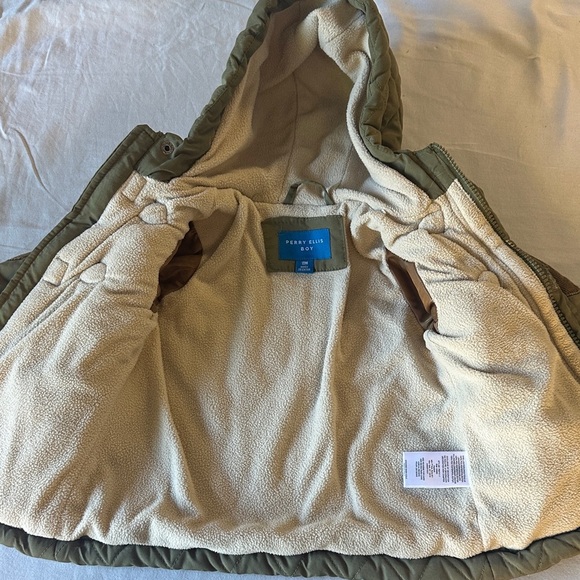 Perry Ellis Boys' Cozy Sherpa Jacket - Picture 3 of 6